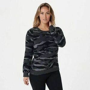 Barefoot Dreams Gray and Black Camo Sweater